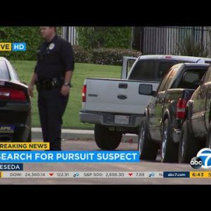 2 carjacking suspects bail out of truck after hunch ends in Reseda I ABC7
