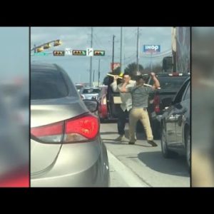 Video of Texas dual carriageway fight goes viral