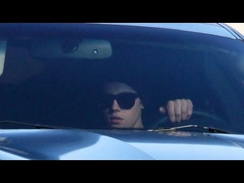Justin Bieber 911 Name From LA Car Race: Paparazzi Are ‘Being Very Unhealthy,’ Police officers ‘Not Fantastic’