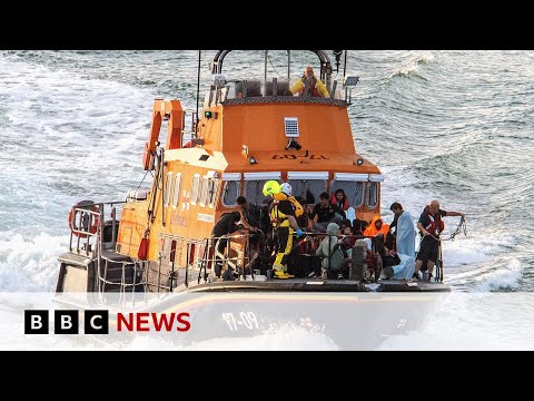 Migrant boat sinks in English Channel killing no longer no longer up to six folk – BBC News