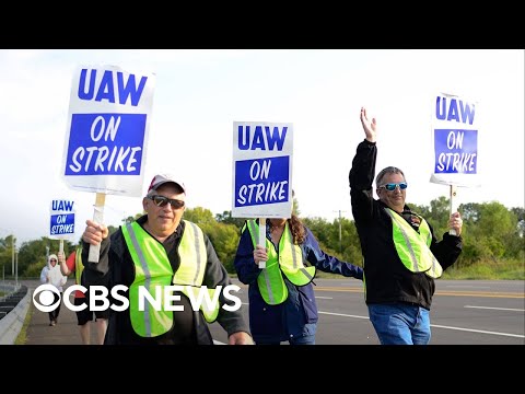 UAW says strike might presumably expand, Ford cuts 600 jobs