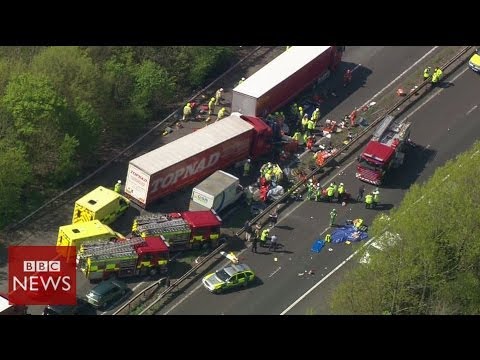 Aerial images of M26 pile up – BBC News