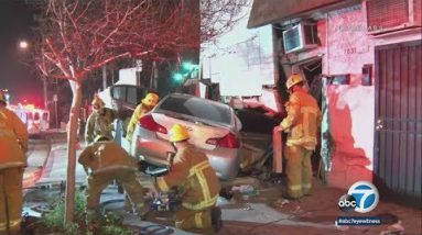2 silly after vehicle slams into duplex in Sunland I ABC7