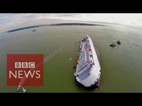Hoegh Osaka: Drone video of stranded cargo ship