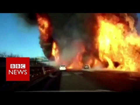 Flames engulf twin carriageway in China after gasoline tanker overturns – BBC Files