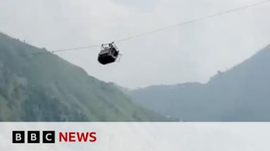 Pakistan cable automotive: Reduction as all eight people rescued  – BBC News