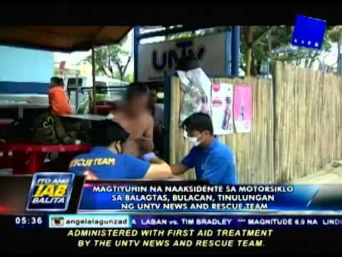 Magtiyuhin na naaksidente sa motorsiklo sa Balagtas, Bulacan, tinulungan ng UNTV News and Rescue