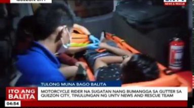 Bike rider sugatan nang bumangga sa gutter sa Quezon City, tinulungan ng UNTV News and Rescue