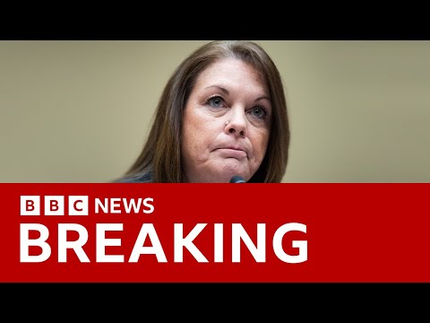 US Secret Carrier boss to resign after admitting failures over Trump taking pictures | BBC News