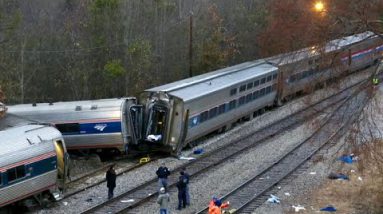 Amtrak CEO blames freight practice operator for deadly South Carolina wreck