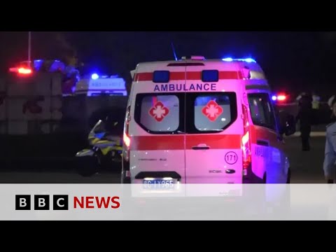 Dozens killed in China after car ploughs into crowd | BBC News